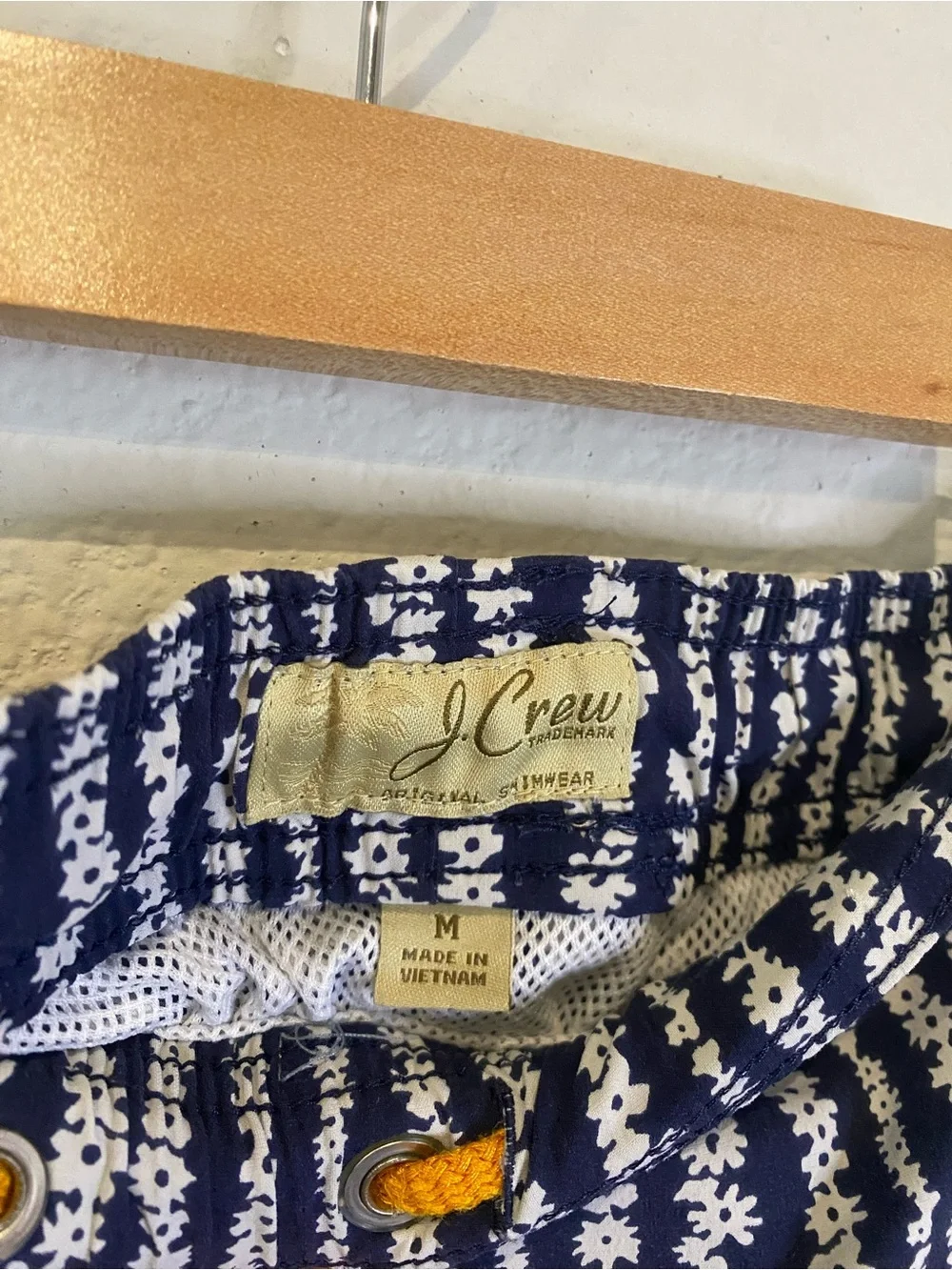 SWIM J. Crew Navy and White Floral Stripe Swim Trunks with Yellow Drawstring M